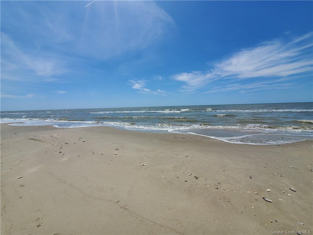 406 Lafitte Boulevard Cameron, LA 70631 - Photo 7 of 13