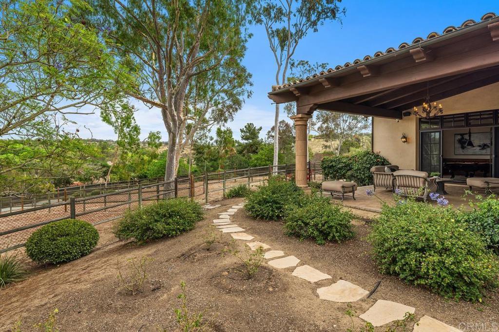 7090 Via Guadalupe Rancho Santa Fe, CA 92067 - Photo 52 of 59