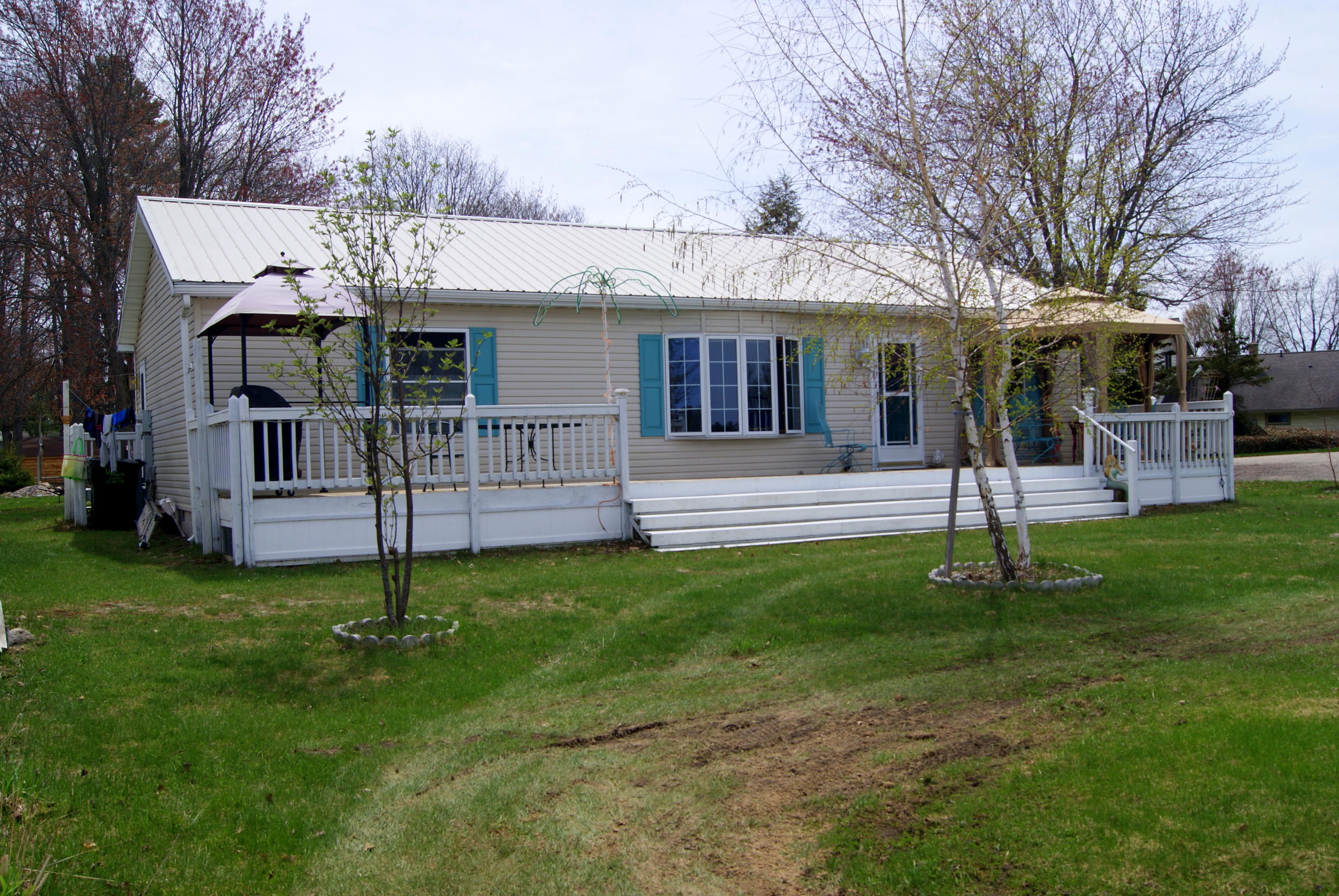 3794 Buck Road Gaylord, MI 49735 - Photo 11 of 42 Gallery Image 11