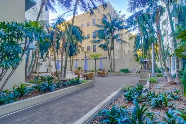 a view of a multi story building