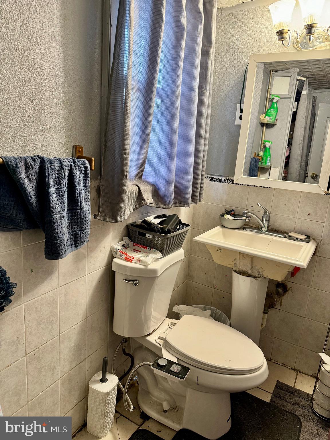 110 Jefferson Street Riverside, NJ 08075 - Photo 8 of 16 full bathroom