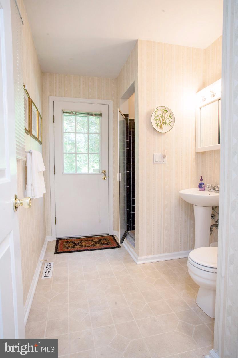 9 Berkshire Terrace Wayne, PA 19087 - Photo 35 of 63