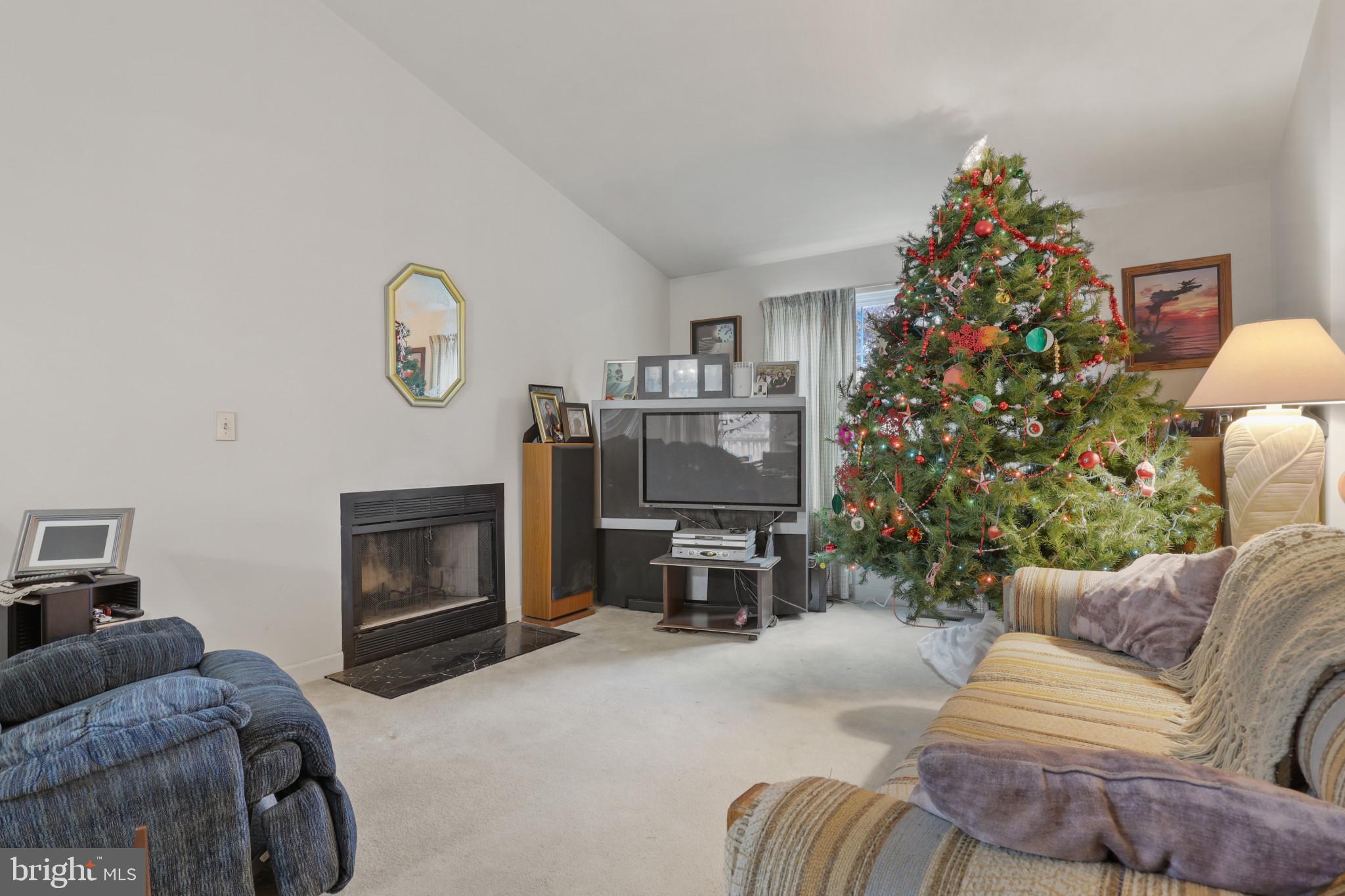 11410 Smiloff Road White Marsh, MD 21162 - Photo 13 of 64 Gallery Image 13