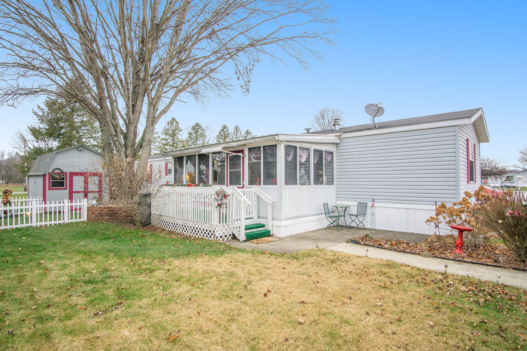 69205 Garver Road, Unit 5 Edwardsburg, MI 49112 - Photo 2 of 16 DSC00003