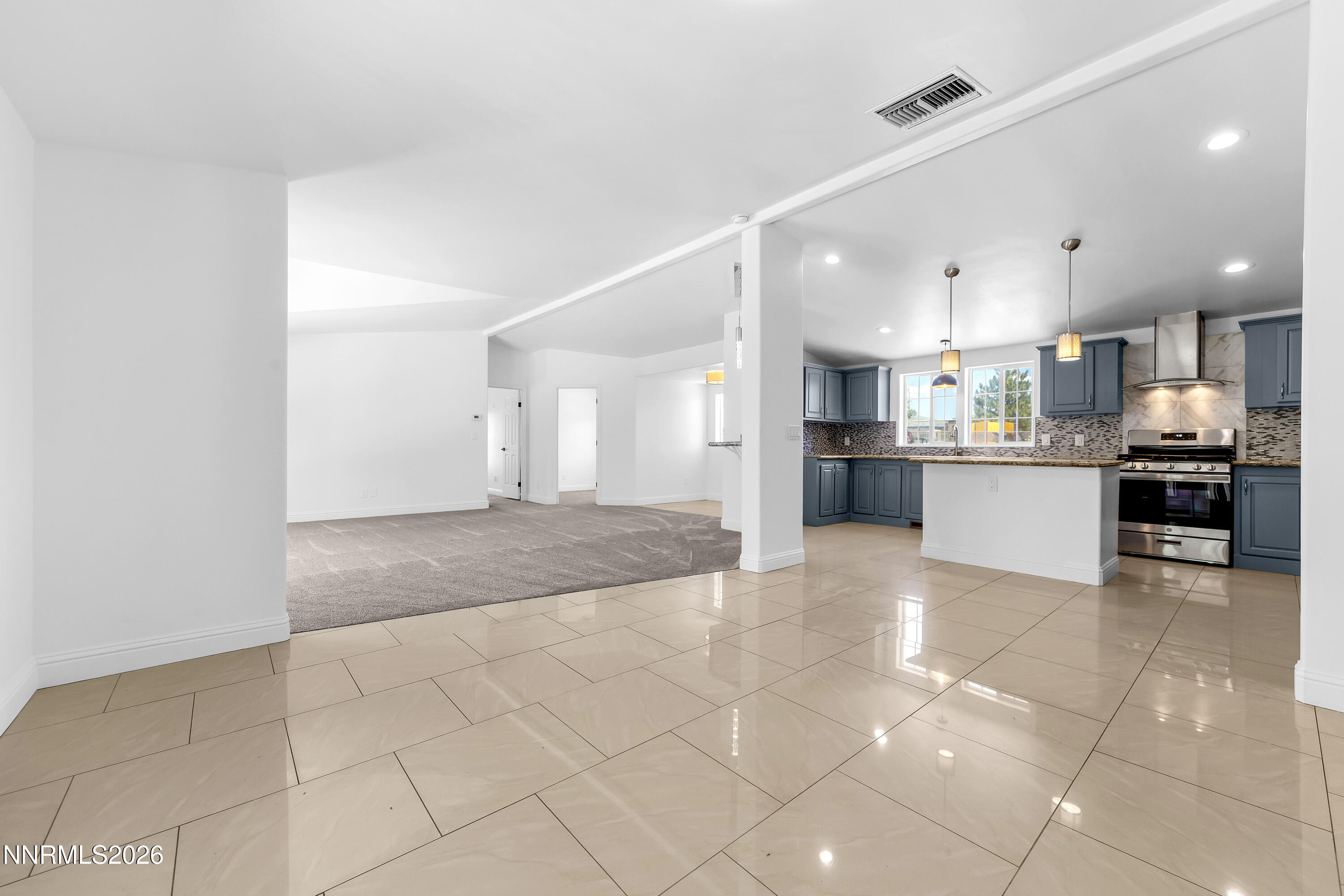 592 Morgan Circle Sun Valley, NV 89433 - Photo 11 of 45 Morgan592-009