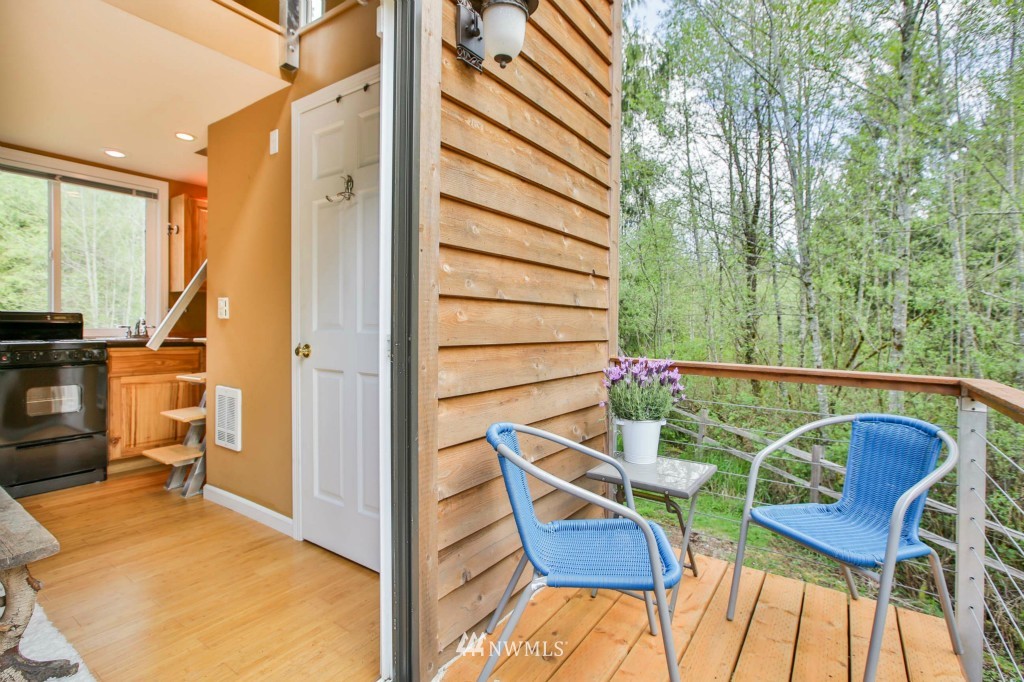 26025 Lake Riley Road Arlington, WA 98223 - Photo 1 of 16 Gallery Image 1