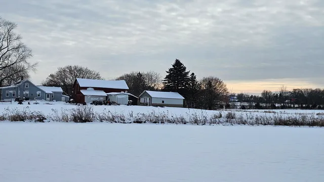 $450,000 | N8319 Airport Road, Watertown, WI 53094