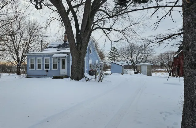 $450,000 | N8319 Airport Road, Watertown, WI 53094