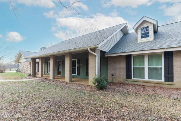 $419,900 | 5285 Williamson Road, Clinton, MS 39056