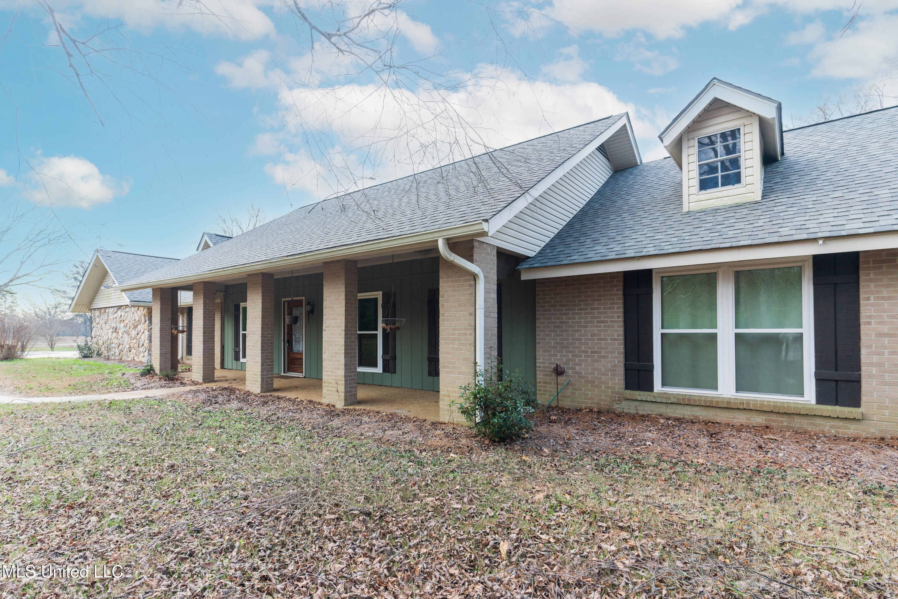 5285 Williamson Road Clinton, MS 39056 - Photo 11 of 103 11-Front