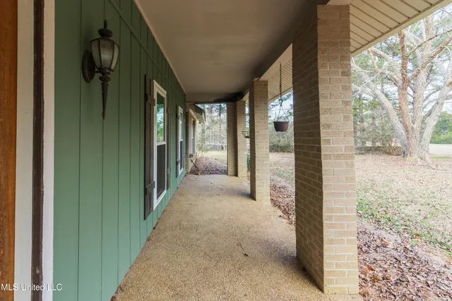 $419,900 | 5285 Williamson Road, Clinton, MS 39056