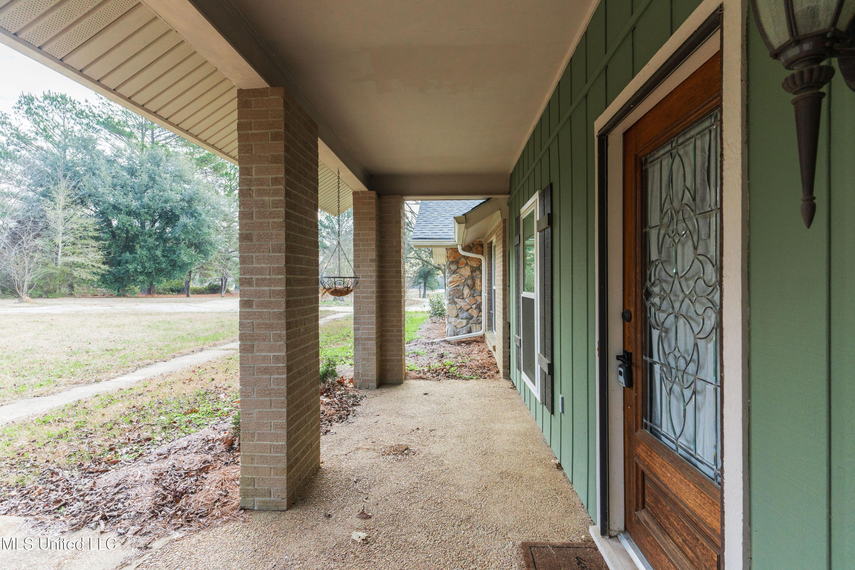 5285 Williamson Road Clinton, MS 39056 - Photo 14 of 103 14-Front