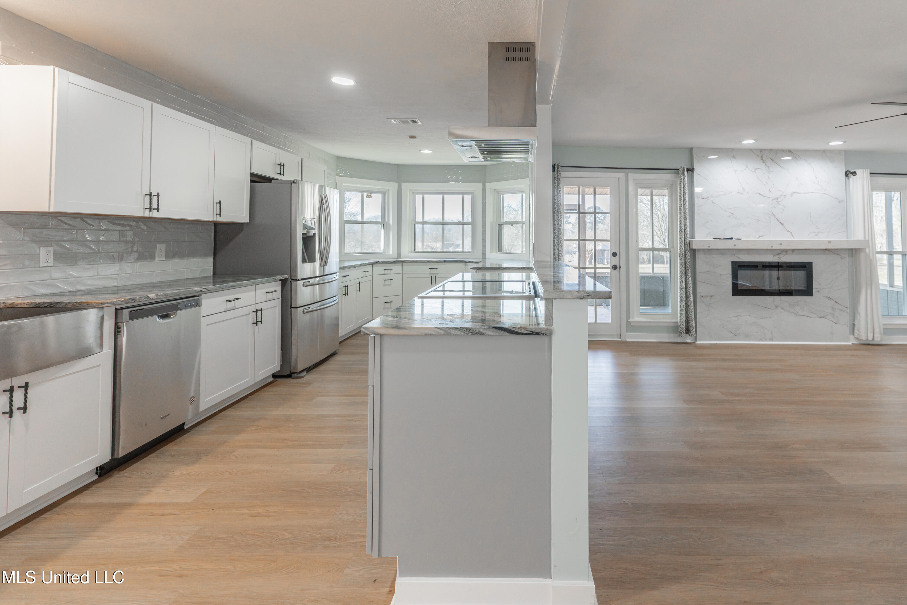 5285 Williamson Road Clinton, MS 39056 - Photo 21 of 103 21-Kitchen