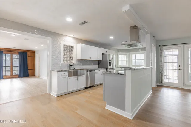 $419,900 | 5285 Williamson Road, Clinton, MS 39056