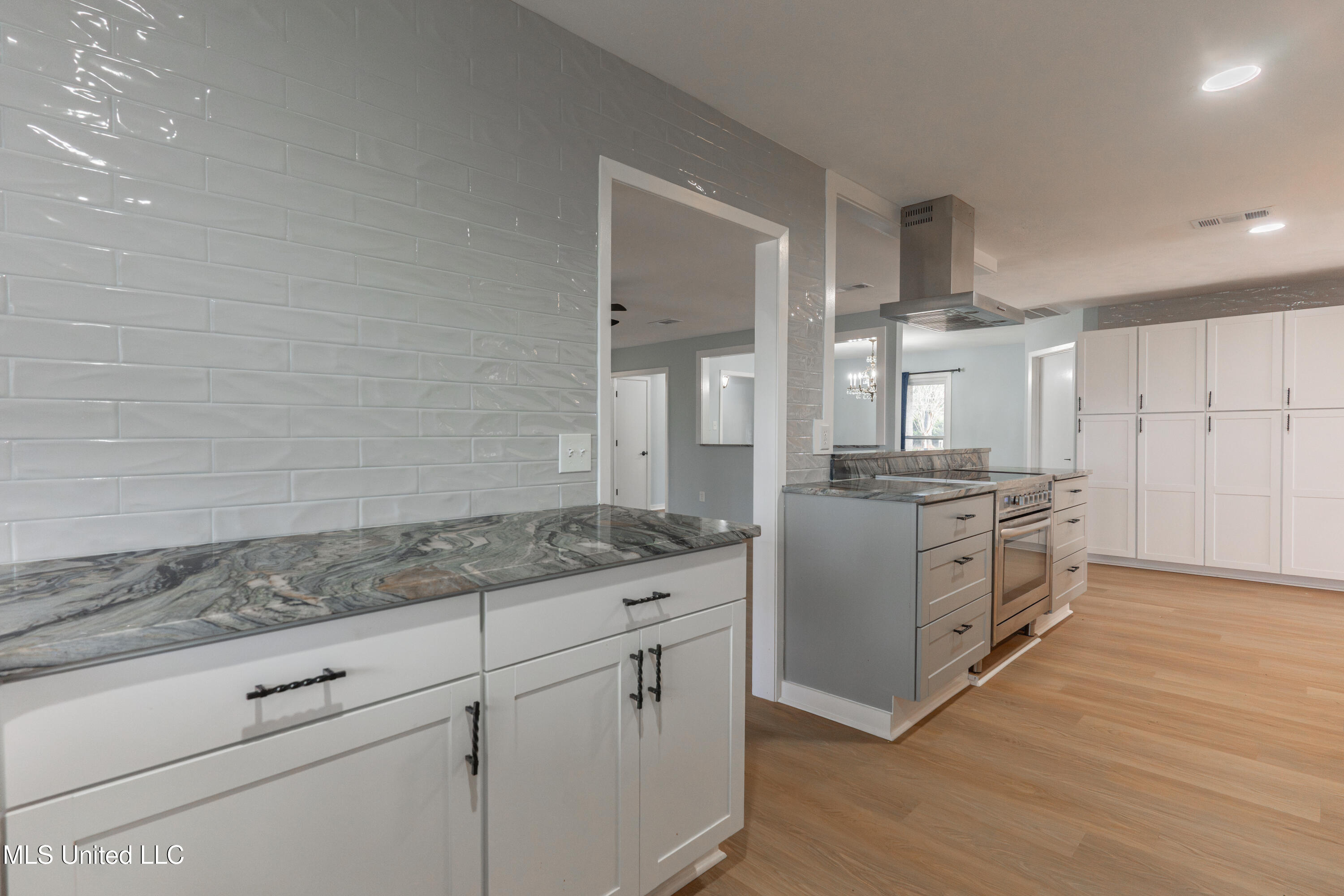 5285 Williamson Road Clinton, MS 39056 - Photo 30 of 103 30-Kitchen