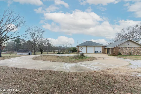 $419,900 | 5285 Williamson Road, Clinton, MS 39056