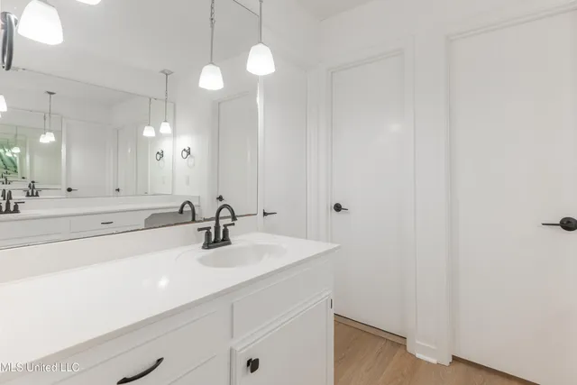 $419,900 | 5285 Williamson Road, Clinton, MS 39056