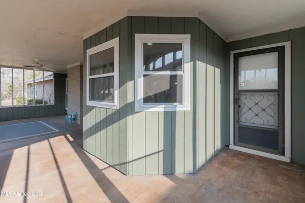 $419,900 | 5285 Williamson Road, Clinton, MS 39056