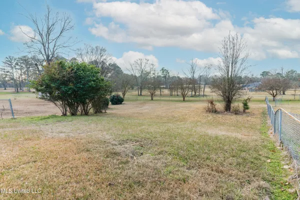 $419,900 | 5285 Williamson Road, Clinton, MS 39056