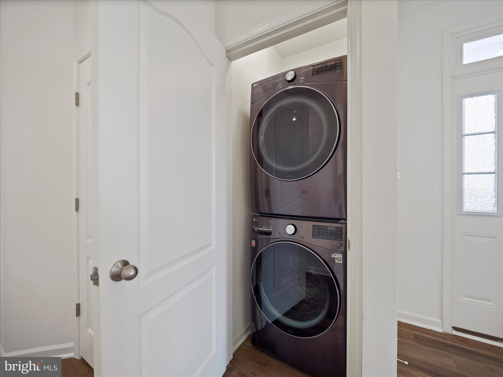10227 Rashti Court Hagerstown, MD 21740 - Photo 24 of 36 a utility room with dryer and washer