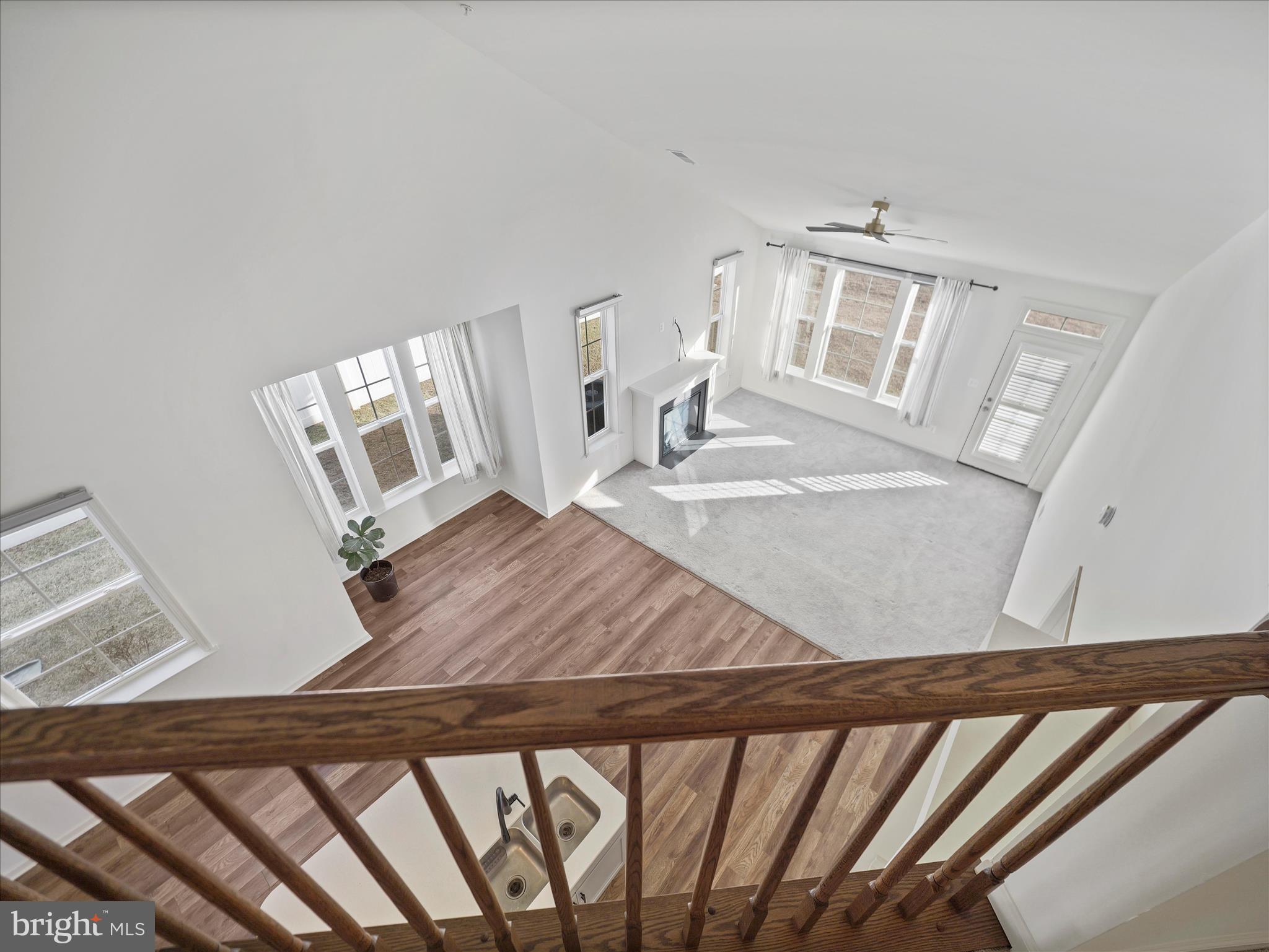 10227 Rashti Court Hagerstown, MD 21740 - Photo 27 of 36 a view of an entryway with workspace