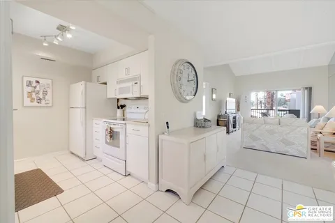 $299,000 | 1421 North Sunrise Way, Unit 34, Palm Springs, CA 92262