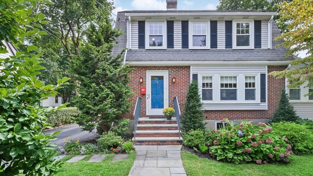 78 Halcyon Road Newton, MA 02459 - Photo 1 of 30 Gallery Image 1