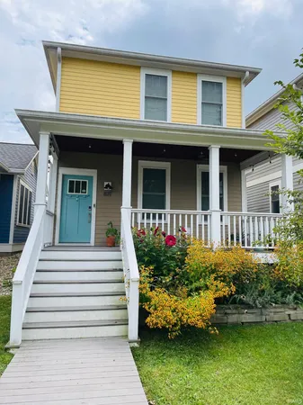 $2,600 | 819 South Morton Street, Bloomington, IN 47403