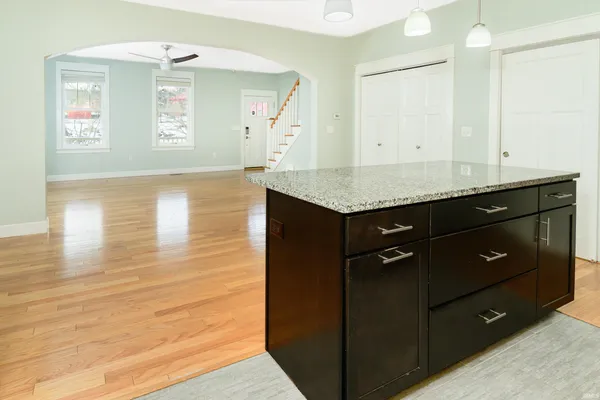 $2,600 | 819 South Morton Street, Bloomington, IN 47403