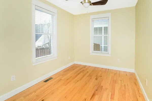 $2,600 | 819 South Morton Street, Bloomington, IN 47403