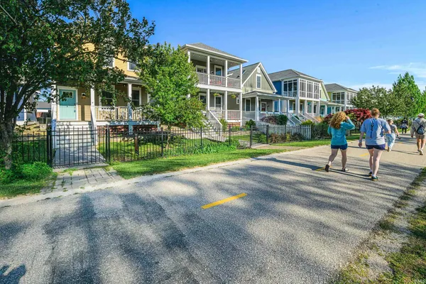 $2,600 | 819 South Morton Street, Bloomington, IN 47403