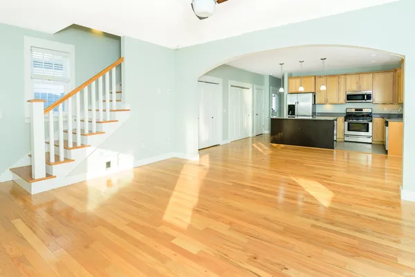 $2,600 | 819 South Morton Street, Bloomington, IN 47403