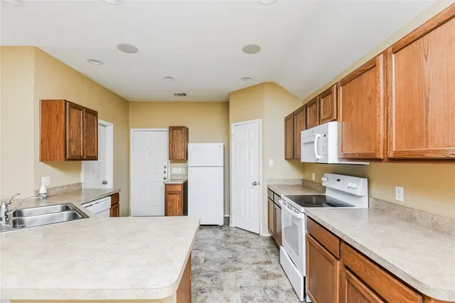 $2,060 | 108 Centennial Place, Crowley, TX 76036