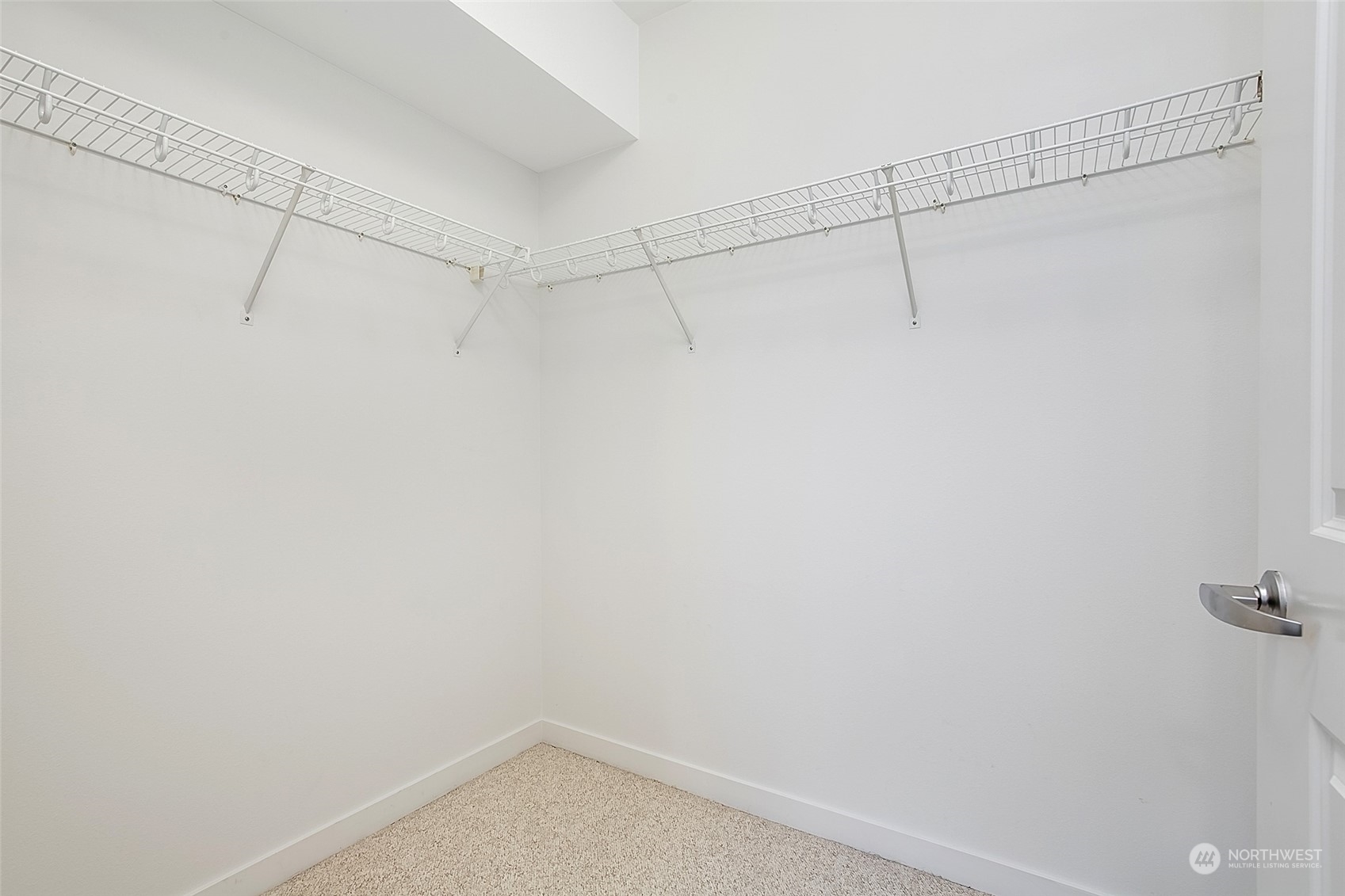 5440 Leary Avenue Northwest, Unit 417 Seattle, WA 98107 - Photo 13 of 21