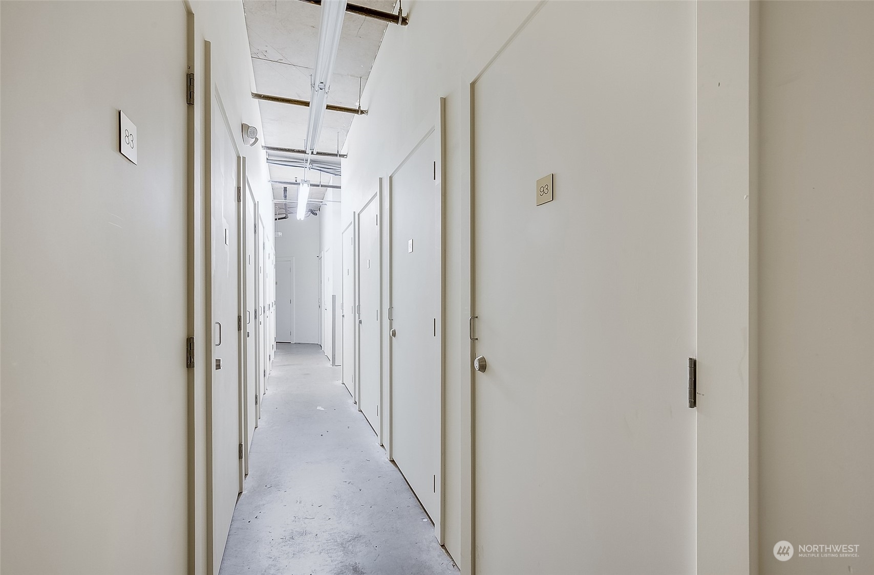 5440 Leary Avenue Northwest, Unit 417 Seattle, WA 98107 - Photo 18 of 21 a view of a hallway