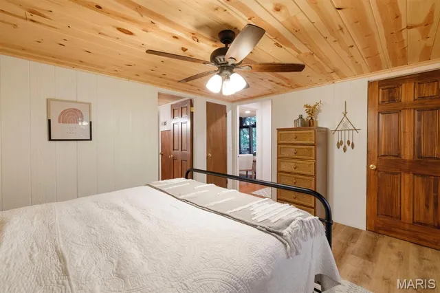 $409,900 | 799 South Aspen Point Drive, Innsbrook, MO 63390