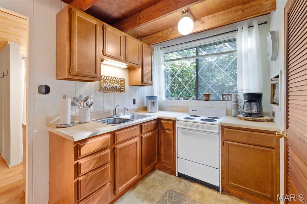 799 South Aspen Point Drive Innsbrook, MO 63390 - Photo 10 of 23