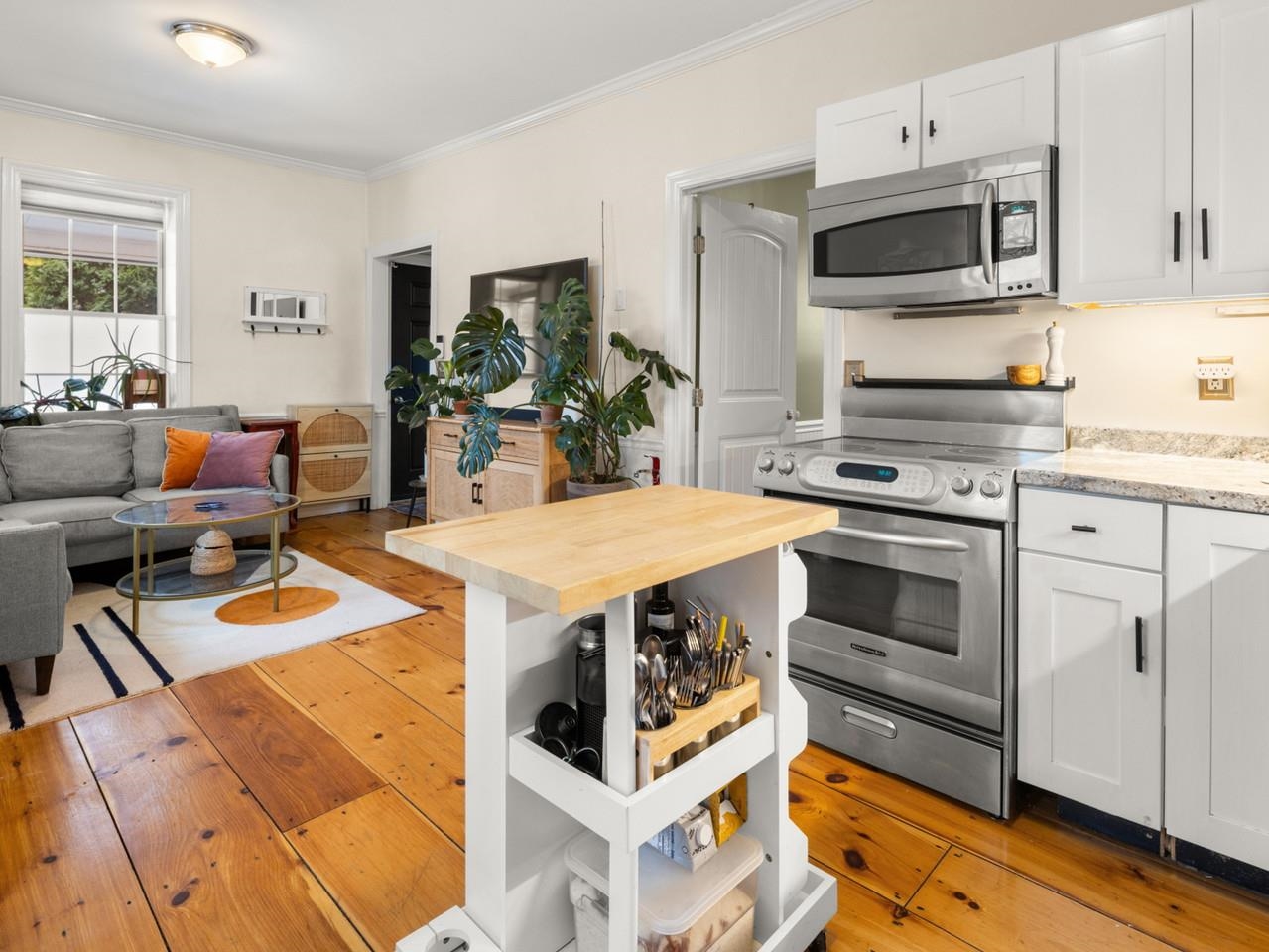 103 Maple Street, Unit 1 Burlington, VT 05401 - Photo 11 of 21