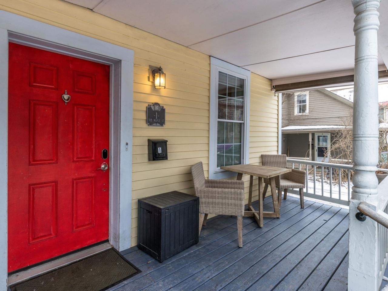 103 Maple Street, Unit 1 Burlington, VT 05401 - Photo 4 of 21