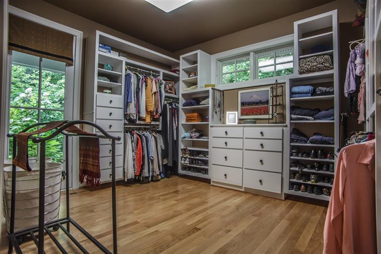 2940 Devonshire Road Ann Arbor, MI 48104 - Photo 29 of 46 Photo 31