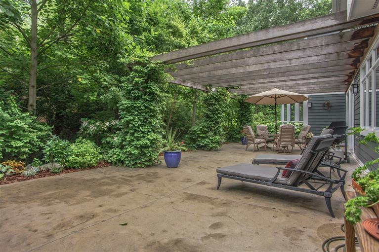 2940 Devonshire Road Ann Arbor, MI 48104 - Photo 41 of 46 Photo 43