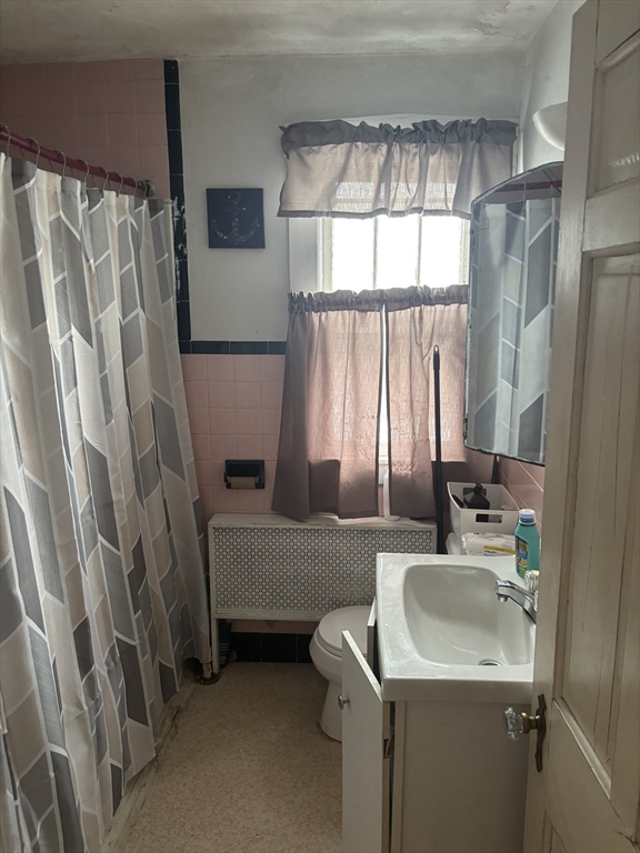 47 Hartford Terrace Springfield, MA 01118 - Photo 15 of 18