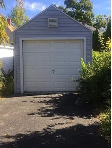 47 Hartford Terrace Springfield, MA 01118 - Photo 4 of 18