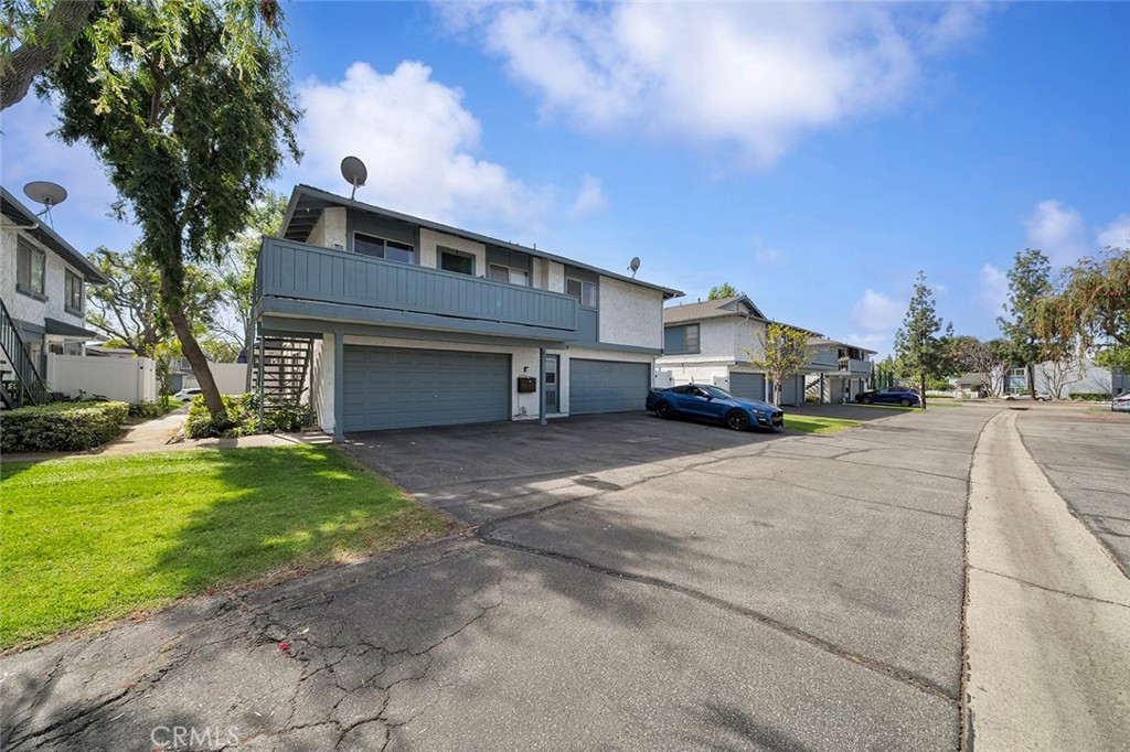 871 West 13th Street, Unit 4 Azusa, CA 91702 - Photo 18 of 22