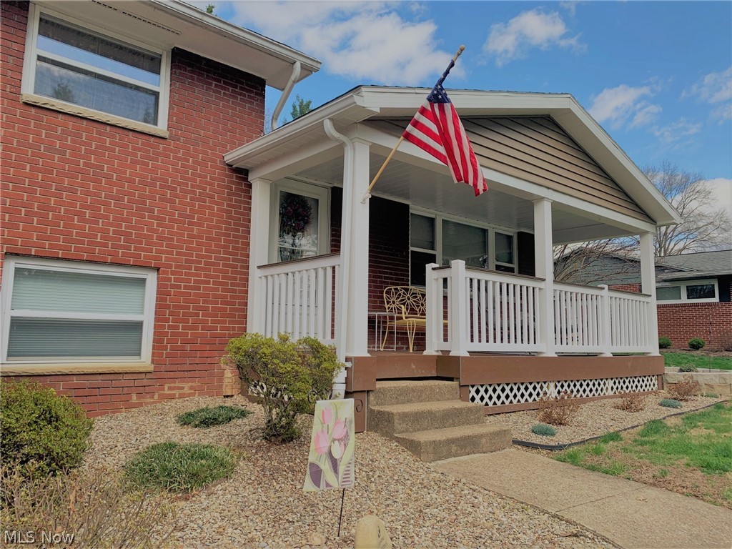 105 Robson Road Marietta, OH 45750 - Photo 3 of 35 Gallery Image 3