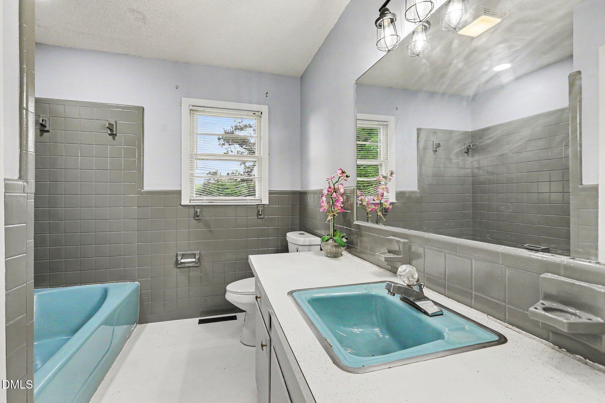 6725 Wimberly Road Willow Spring, NC 27592 - Photo 20 of 29 021_file_7831