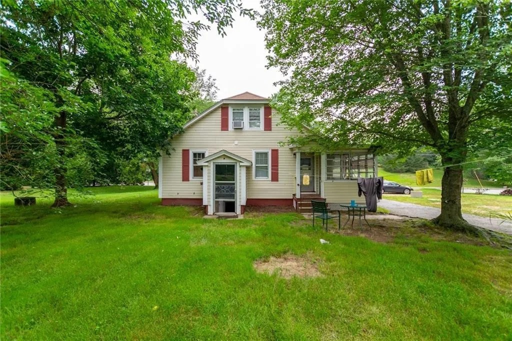 250 Hopkins Hill Road Coventry, RI 02816 - Photo 3 of 21 Gallery Image 3