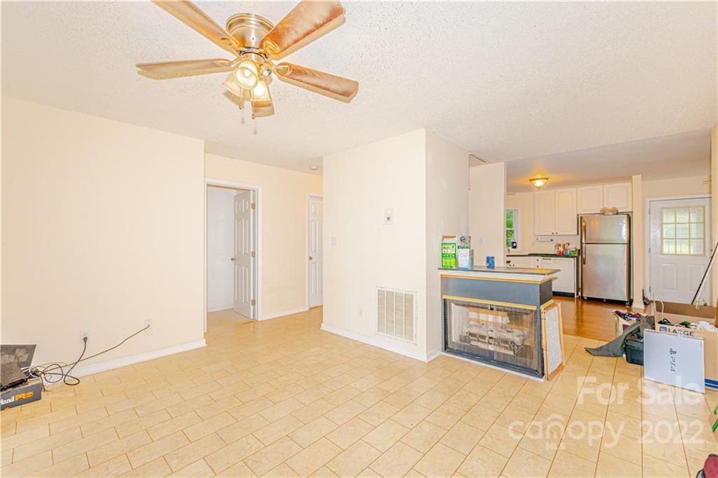 350 Lowrys Road McConnells, SC 29726 - Photo 36 of 38 Gallery Image 36