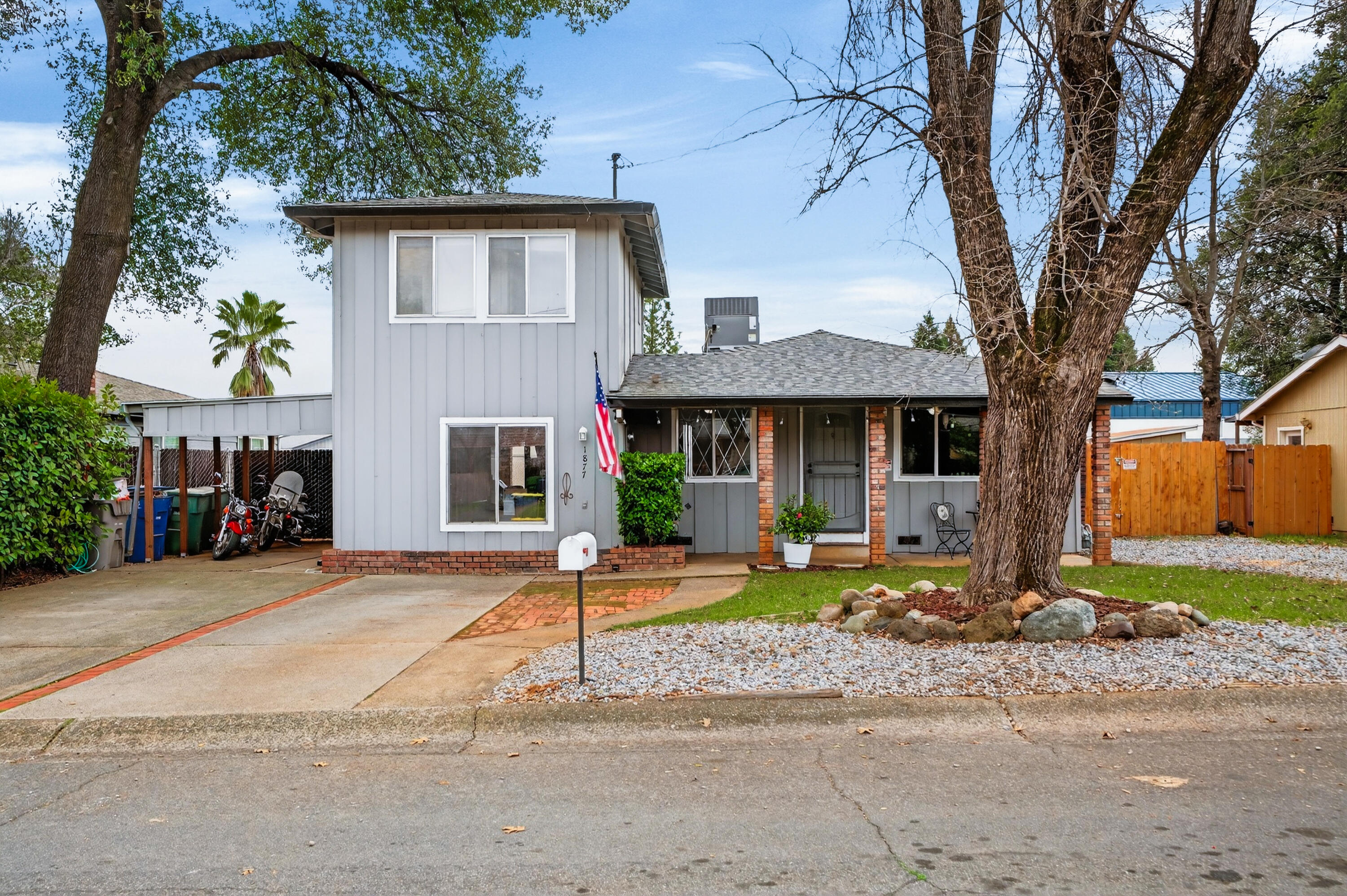 1877 Wheeler Street Redding, CA 96002 - Photo 1 of 38 Front of House
