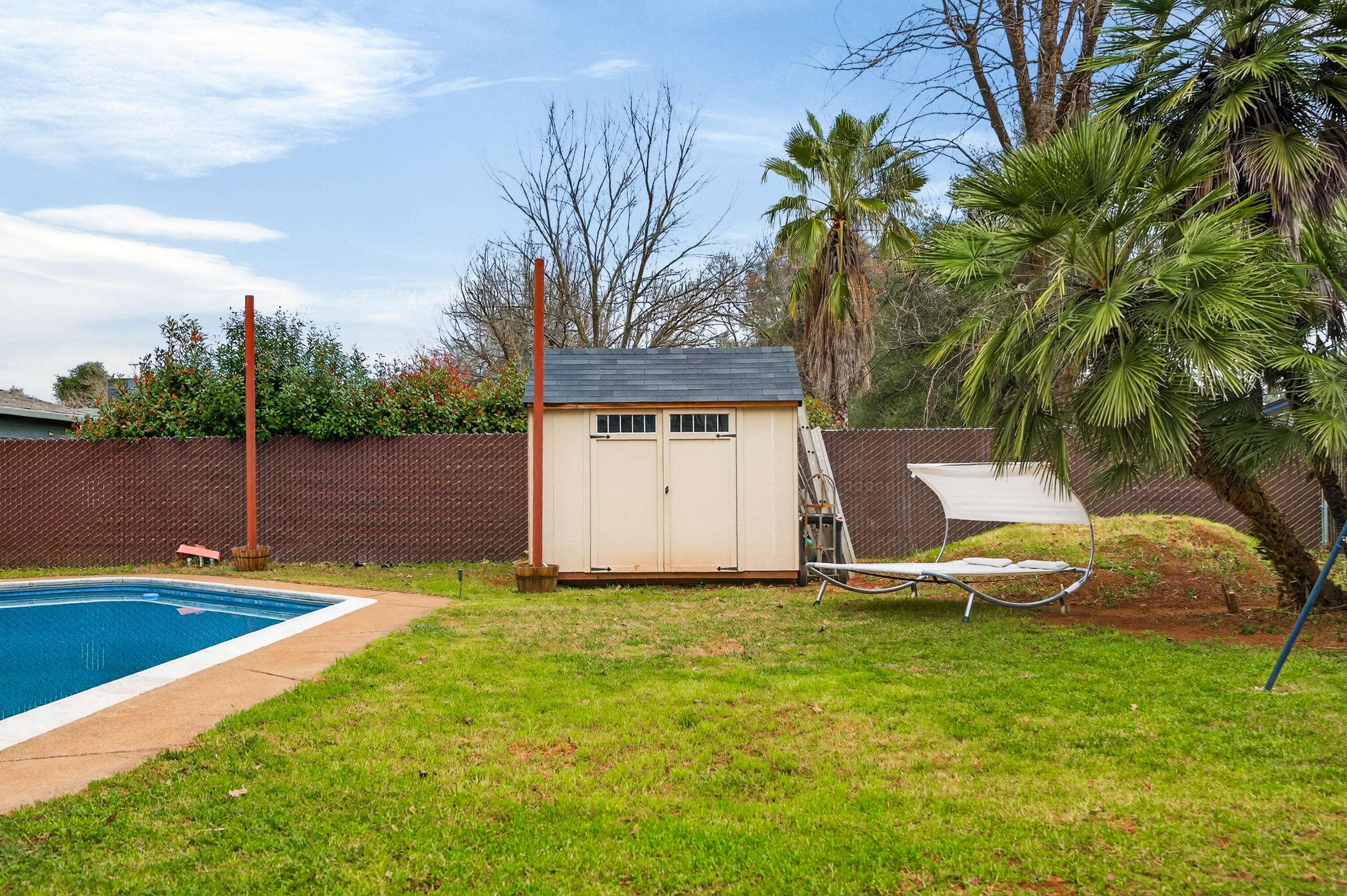 1877 Wheeler Street Redding, CA 96002 - Photo 37 of 38 Backyard